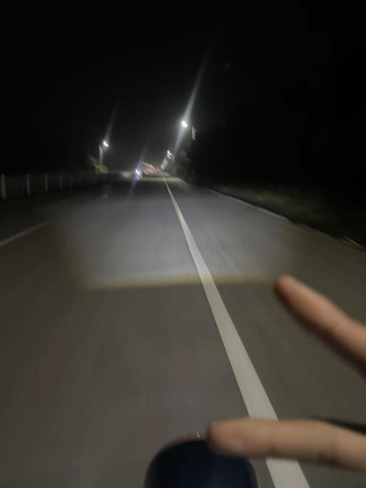 你离开之后 我开始质疑那段感情 我很恍惚 我们真的爱过吗