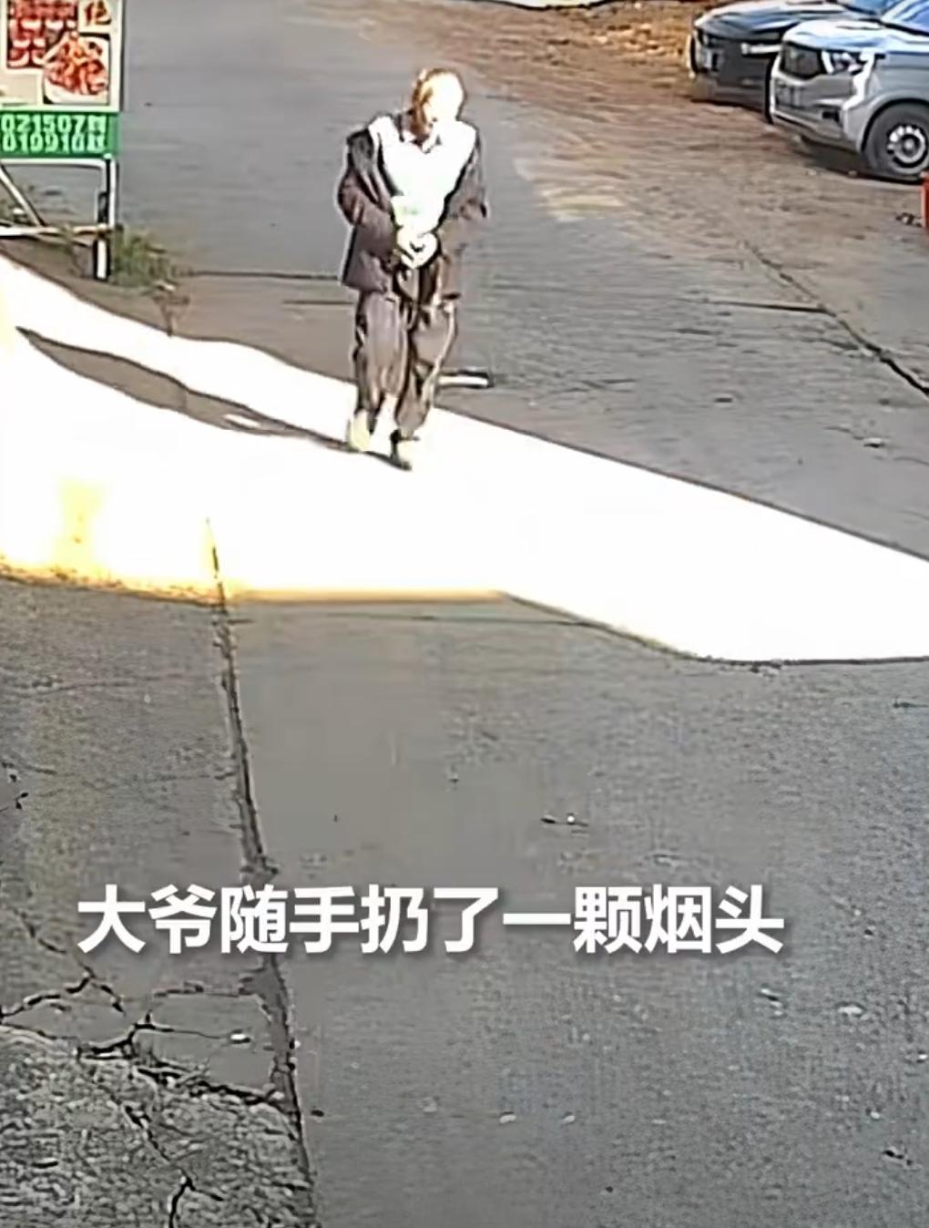 昨天在街边一家小店里，差点出了惊险的事。有位大爷抽完烟，没多想就把烟头随手丢在店