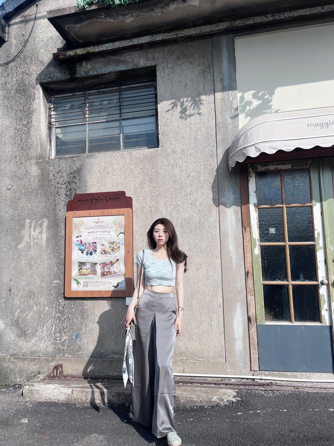 没别的 纯分享OOTD  ​​​