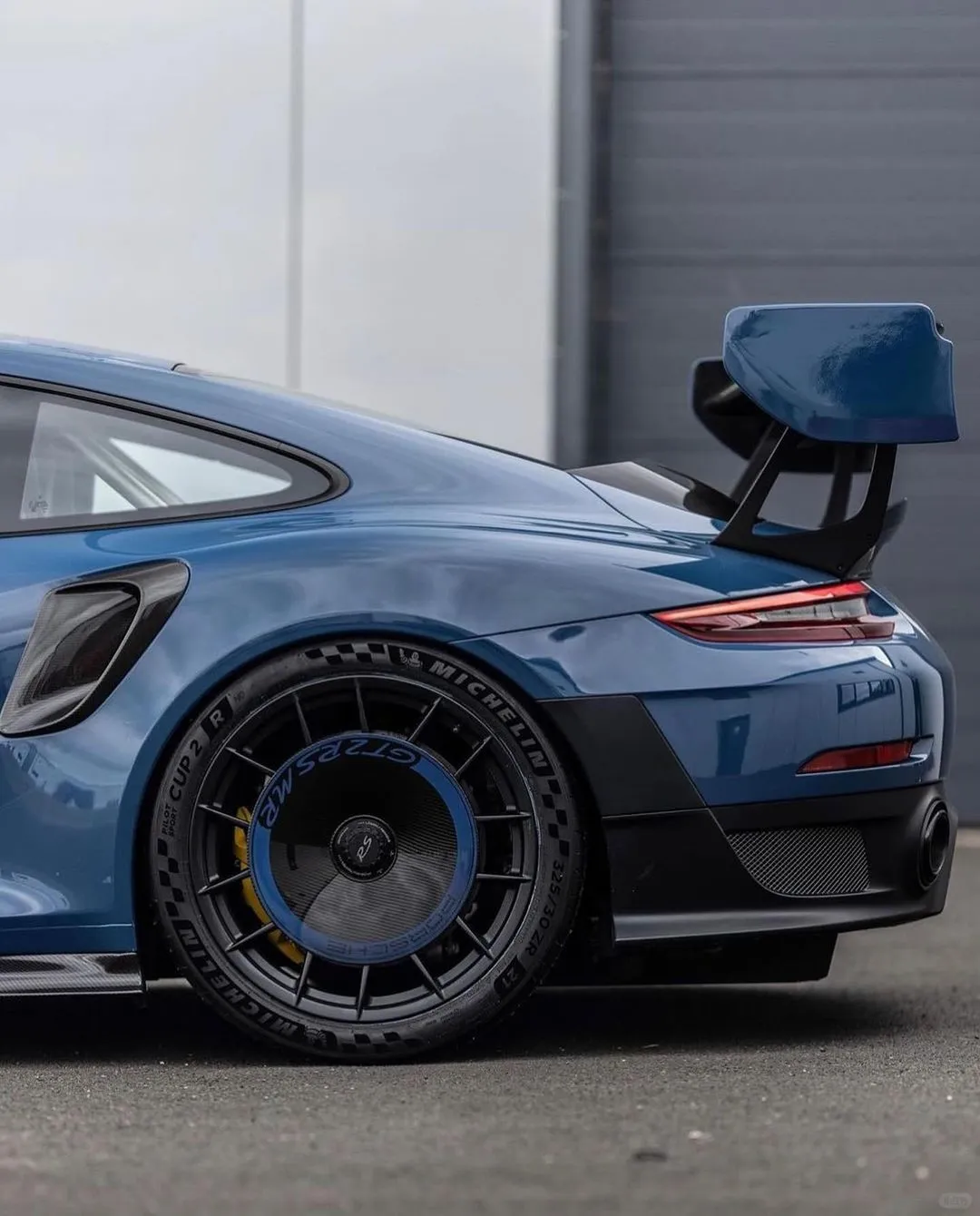 GT2 RS MR