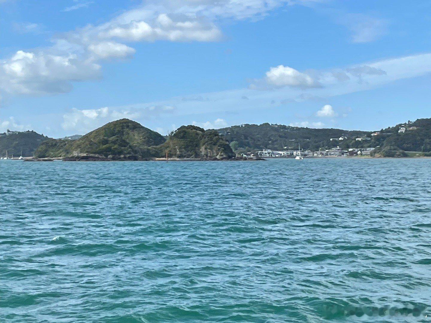 生活手记旅行第十一天，来到Bay of islands,由144个岛屿组成，选了