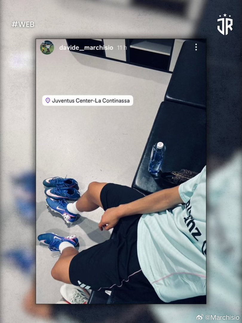 意大利足球小将09达维德·马尔基西奥被斯帕莱蒂带到孔蒂纳萨练了一波，收获颇丰。 