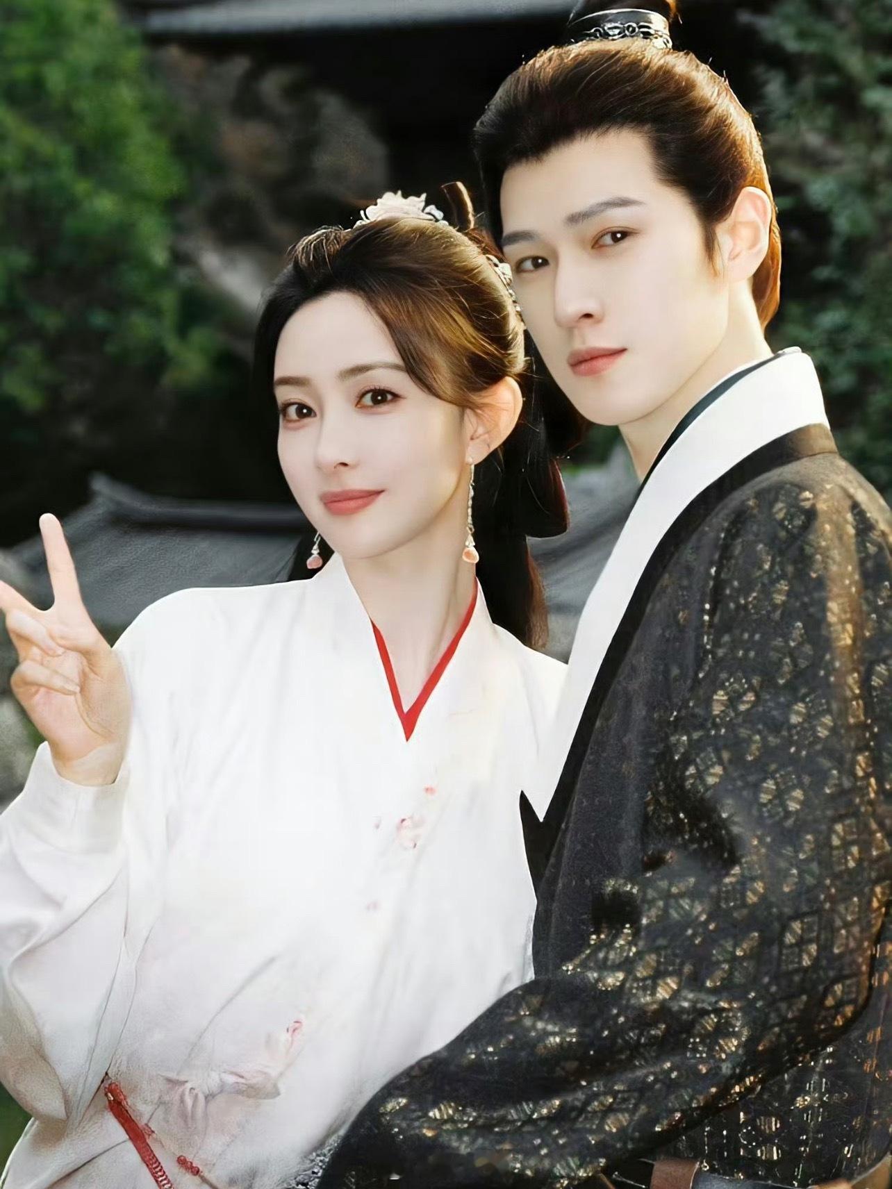 李昀锐邢武杀青通告哇塞，李昀锐在电视剧《耀眼》今天杀青啦，恭喜邢武大帅哥啦，李昀