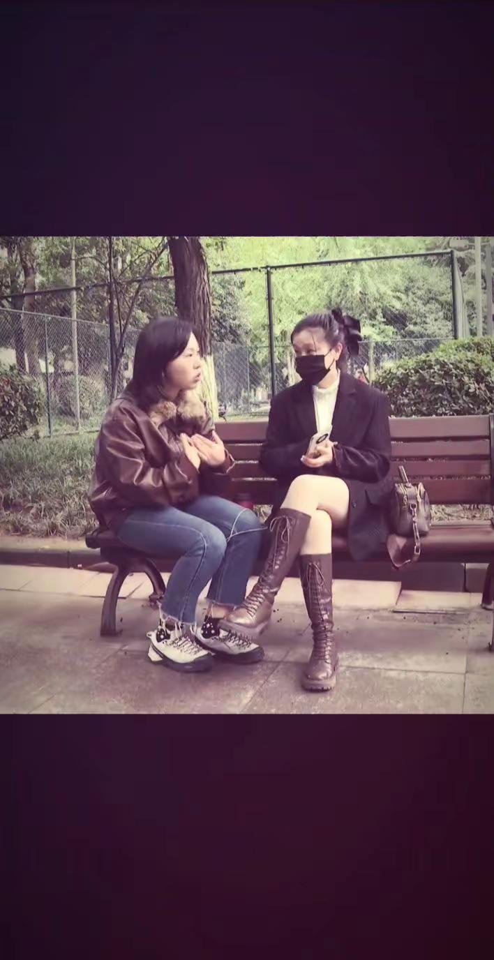 气炸了！丈夫出轨闺蜜转走67万，妻子捉奸。气炸了！丈夫出轨闺蜜转走67万，妻子捉