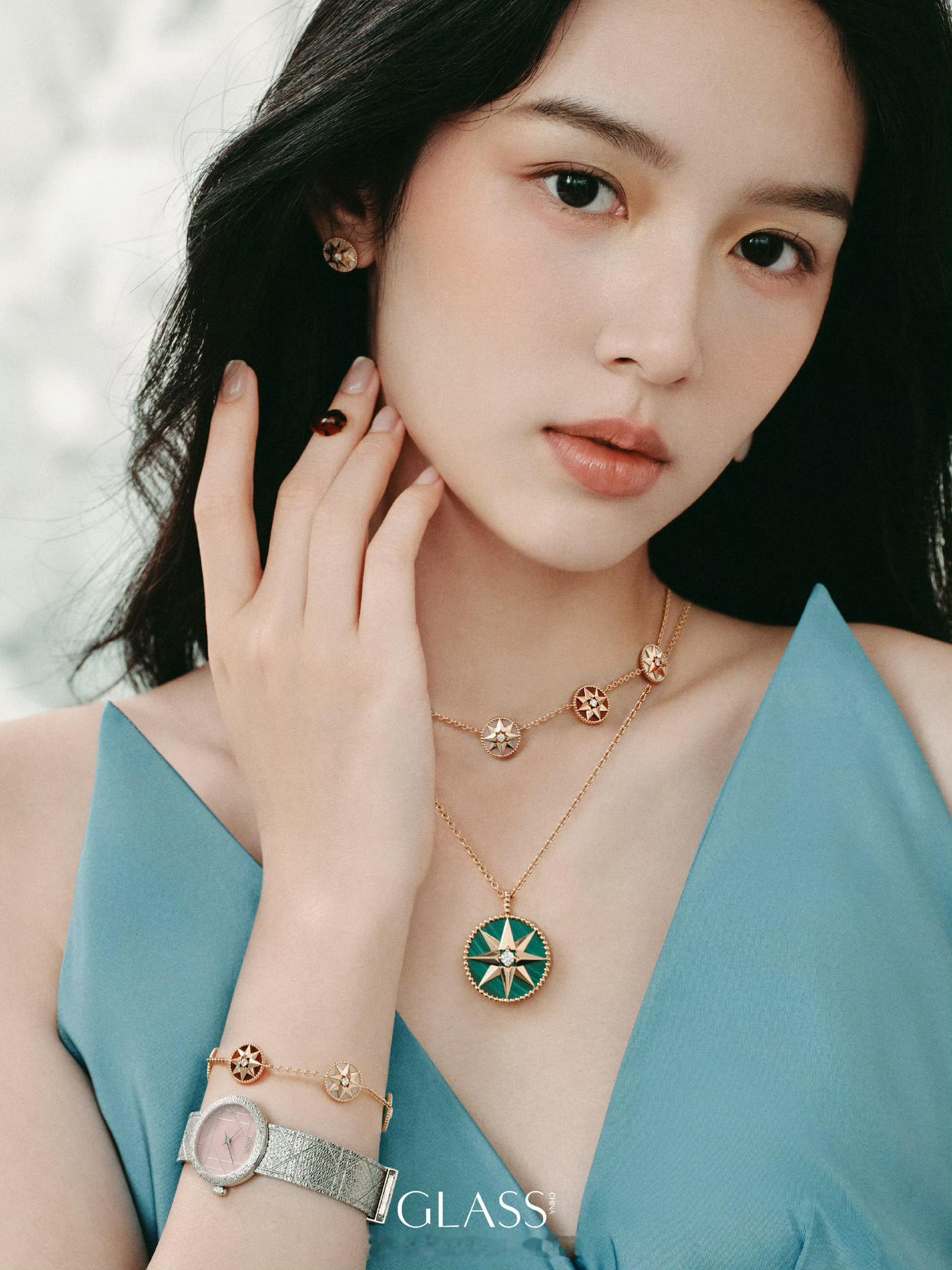 MOK_StarStyle Dior 2026早秋系列蓝色V领抹胸连衣裙她们撞款