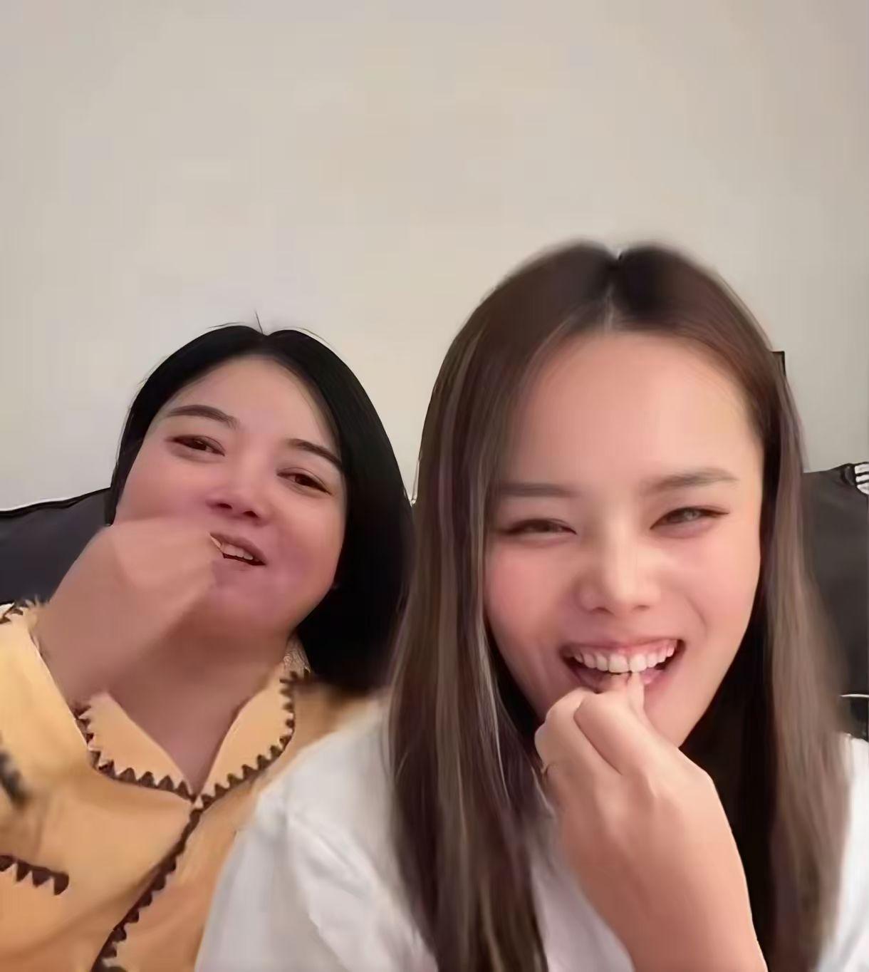 躺嫂这场高调的祝寿秀可太值了。只是为了流量罢了，所以不送流量是最好的。

网上喊
