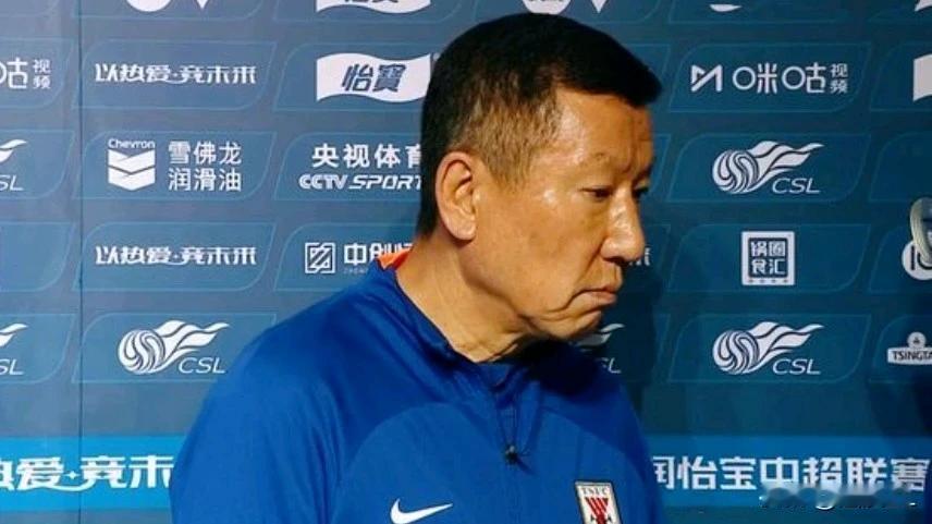 不知道为什么很多球迷就看不得质疑崔康熙，客战西海岸对崔康熙的三点疑问:
  1、