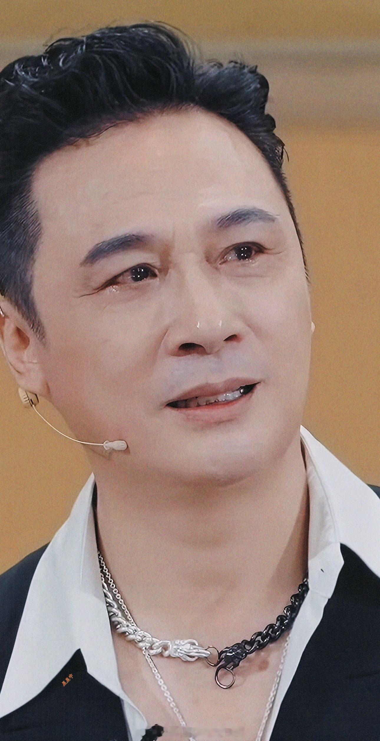吴镇宇  唯有眼泪是真的无限超越班