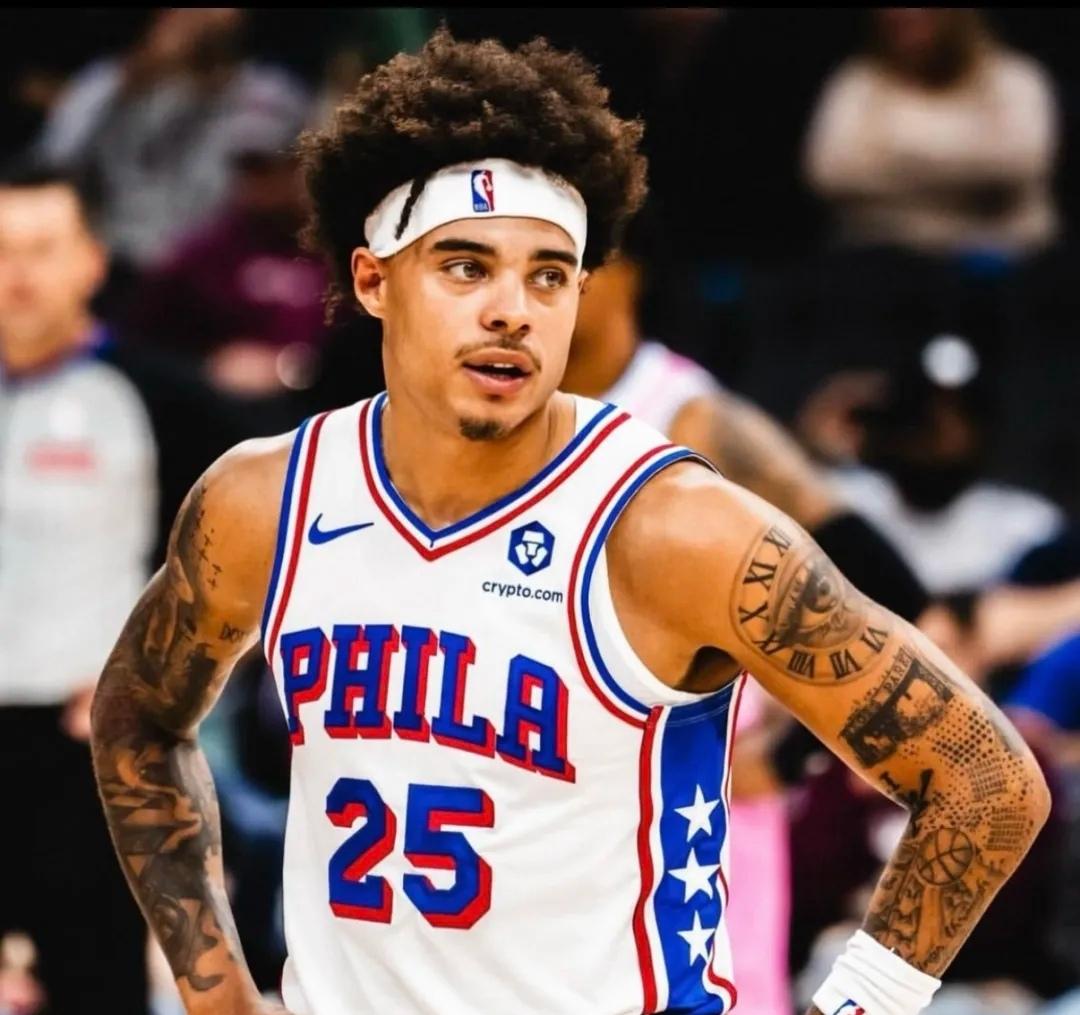 网传上海瞄准尤尔特塞文！2米11NBA内线有望补齐五号位缺口
 
网上传出消息，