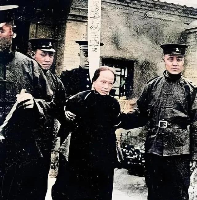 1950年，蒋介石＂姐姐＂被抓，她的处决意见上报至北京，周总理亲自去跟毛主席求情