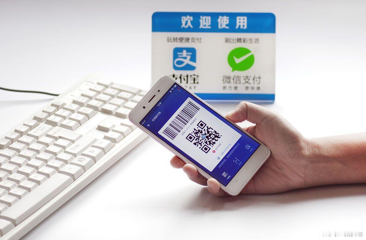 无现金支付让中国人便利了20年，为什么发达国家没跟上？

当你在楼下的煎饼摊掏出