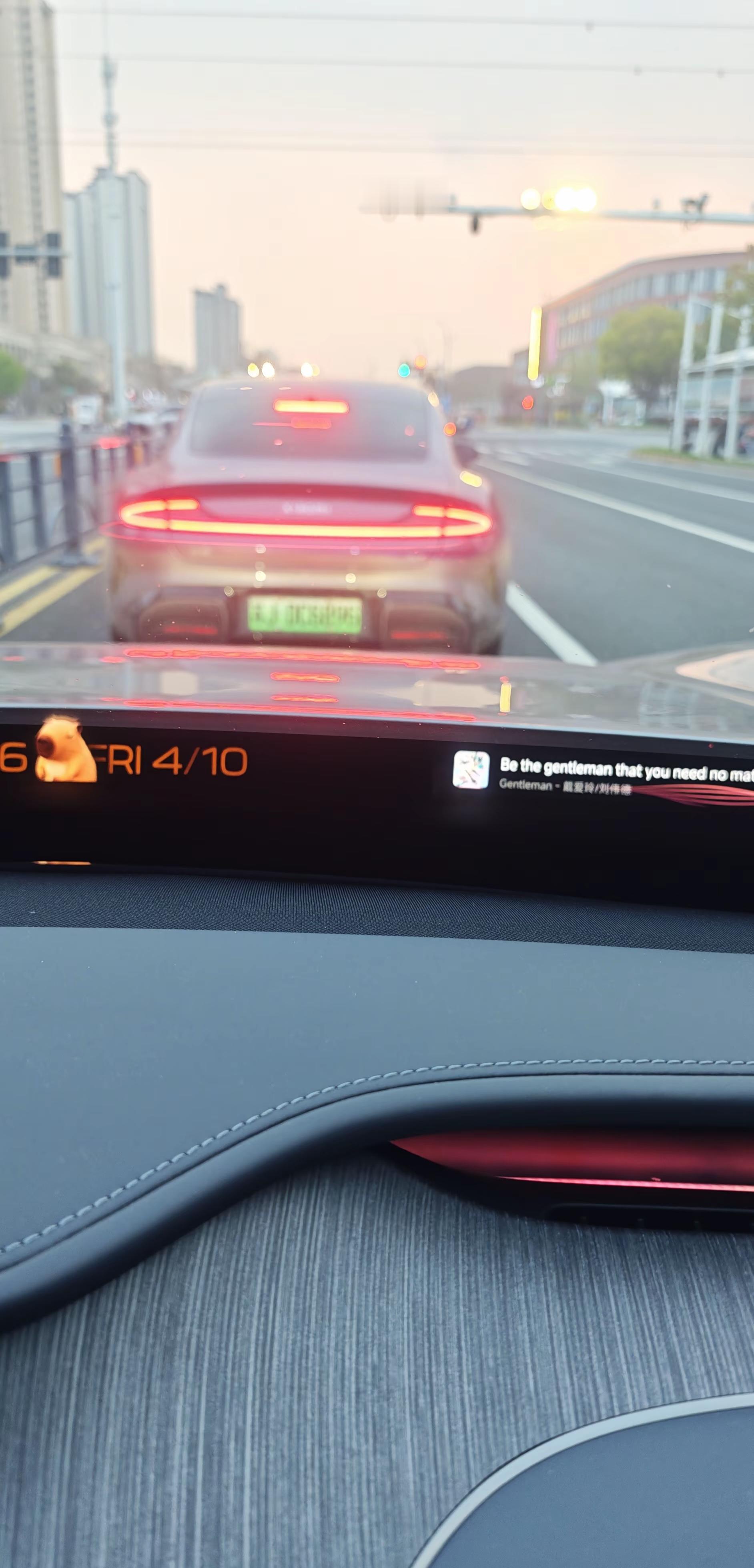 油车转电车车主心声：我开了11年的油车，去年提的yu7才知道以前过的是什么苦日子