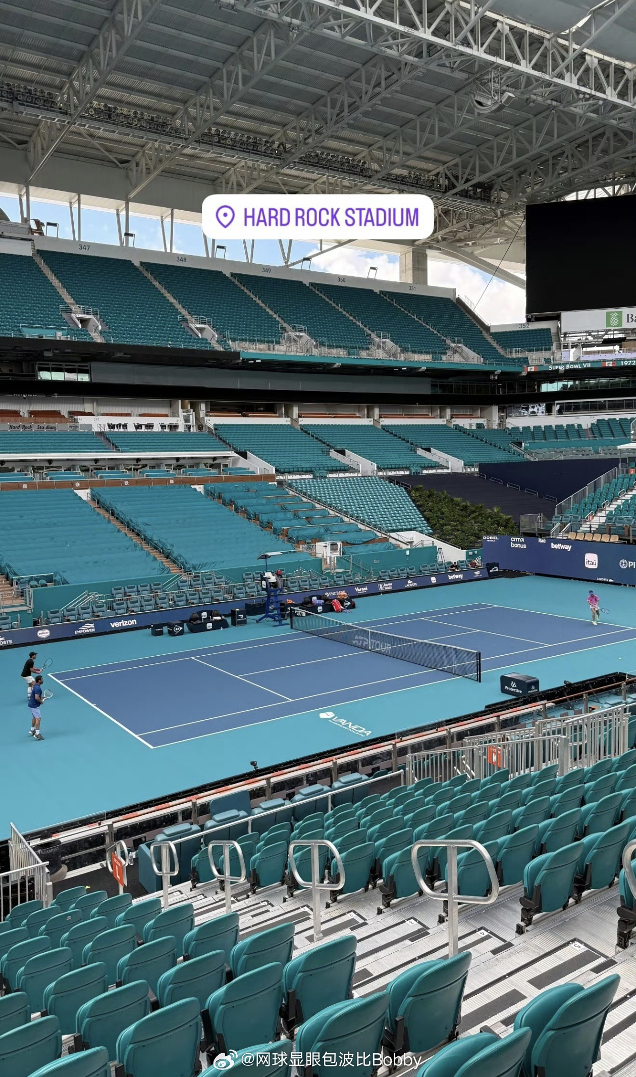 郑钦文在迈阿密训练中好运郑钦文的郑在进行时wta1000wta