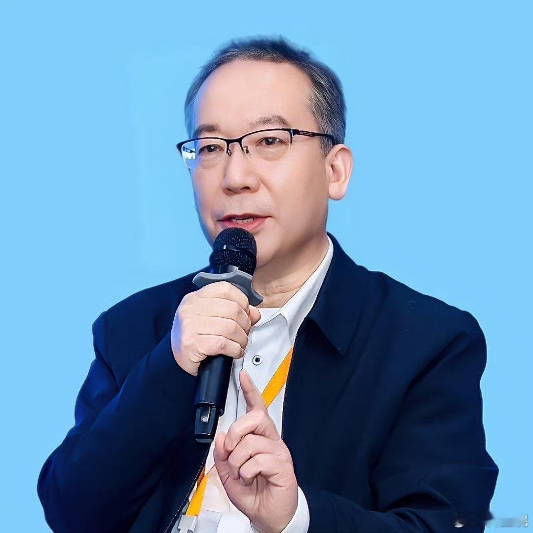 我发表了:《杨博钦博士出席“2025低空经济技术与产业发展大会并作圆桌发言》 