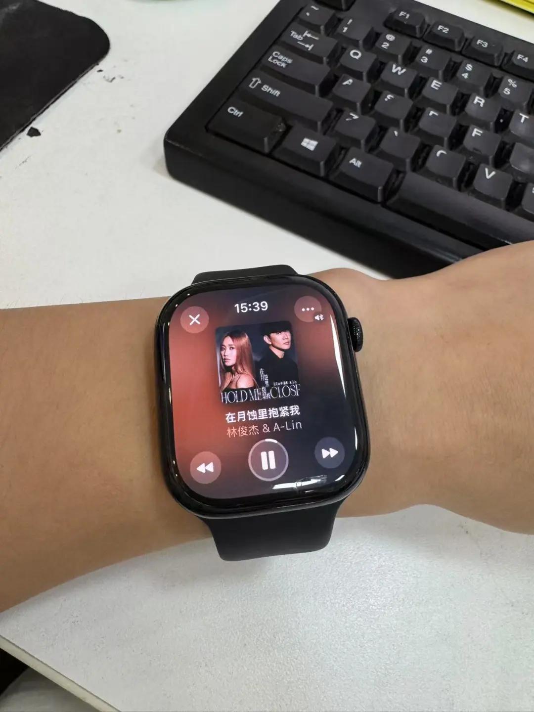 Apple Music居然输给了qq音乐！！？
之前一直都是用Apple Mus