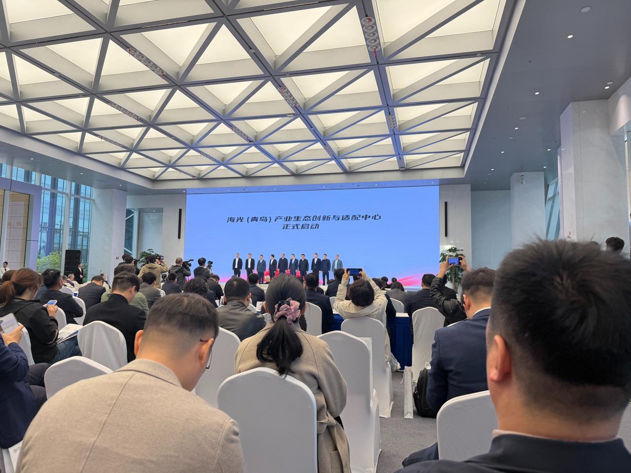 砸下重注！中科曙光青岛基地启用，算力龙头迎估值重估？

国家先进计算产业创新中心