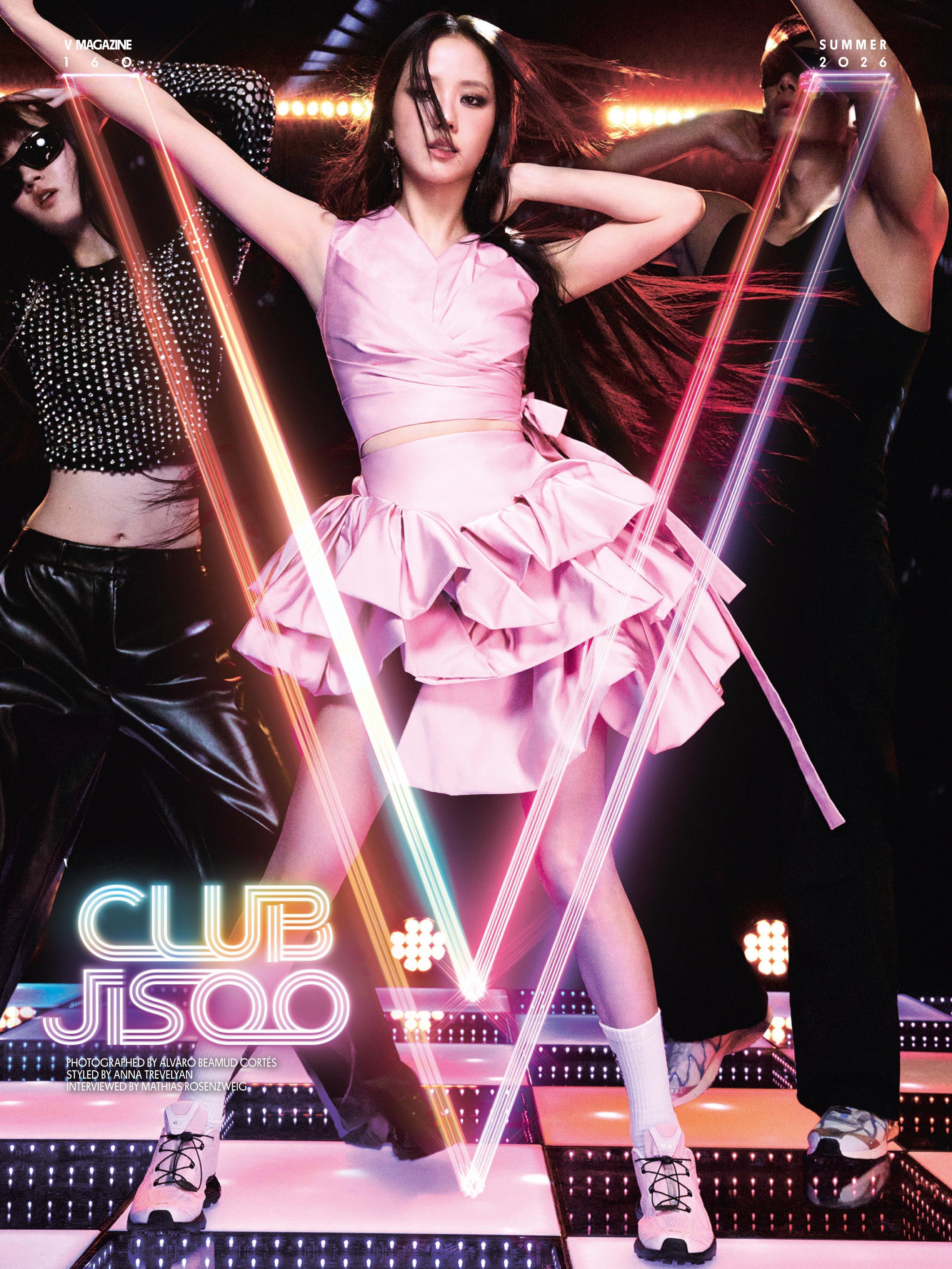 【睛彩视鉴】JISOO 登上最新 V Magazine 夏季刊封面一览：📸: 
