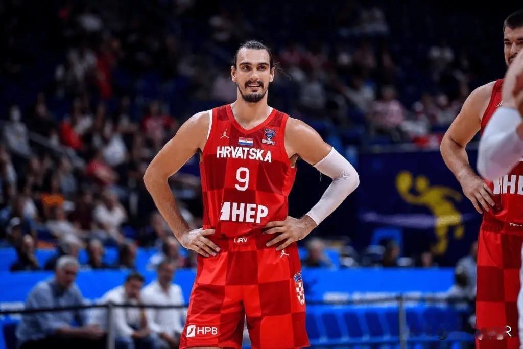 07月31日国王球员沙里奇在近日接受克罗地亚媒体采访，谈到了NBA的新赛季。
