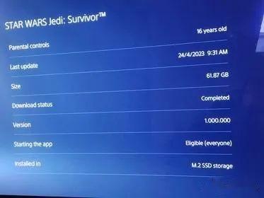 之前有玩家晒出《星球大战绝地：幸存者》的实体盘，其中显示游戏需要额外下载数据(游