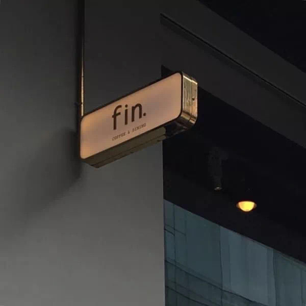 我最不喜欢冬天了。太冷了。一觉得冷，就更不能对人家和气了。｜青山七惠《一个人的好