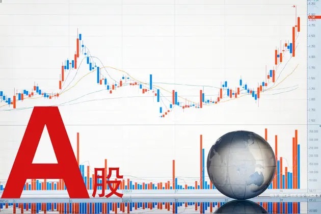 今日热度排行榜​第一名🥇：紫金矿业（黄金）​第二名🥈：闻泰科技（半导体）​第