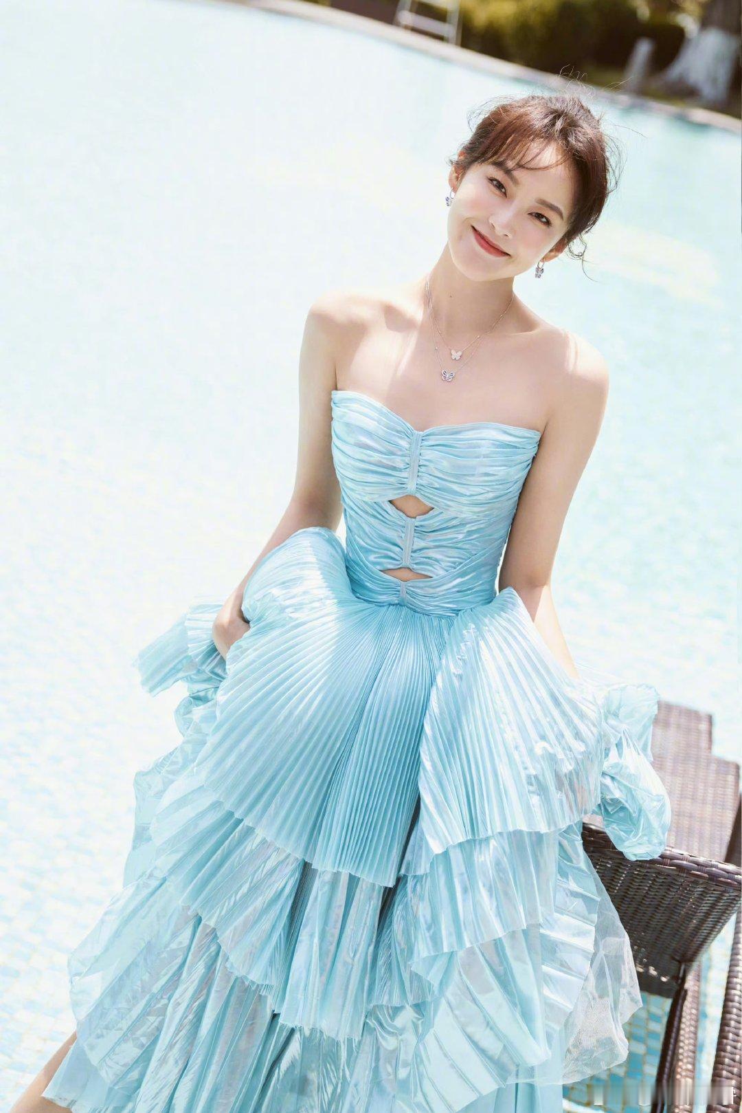 #张佳宁新剧先婚后爱包甜的#真的很喜欢这种先婚后爱的剧情，我是土狗我爱看，预告简