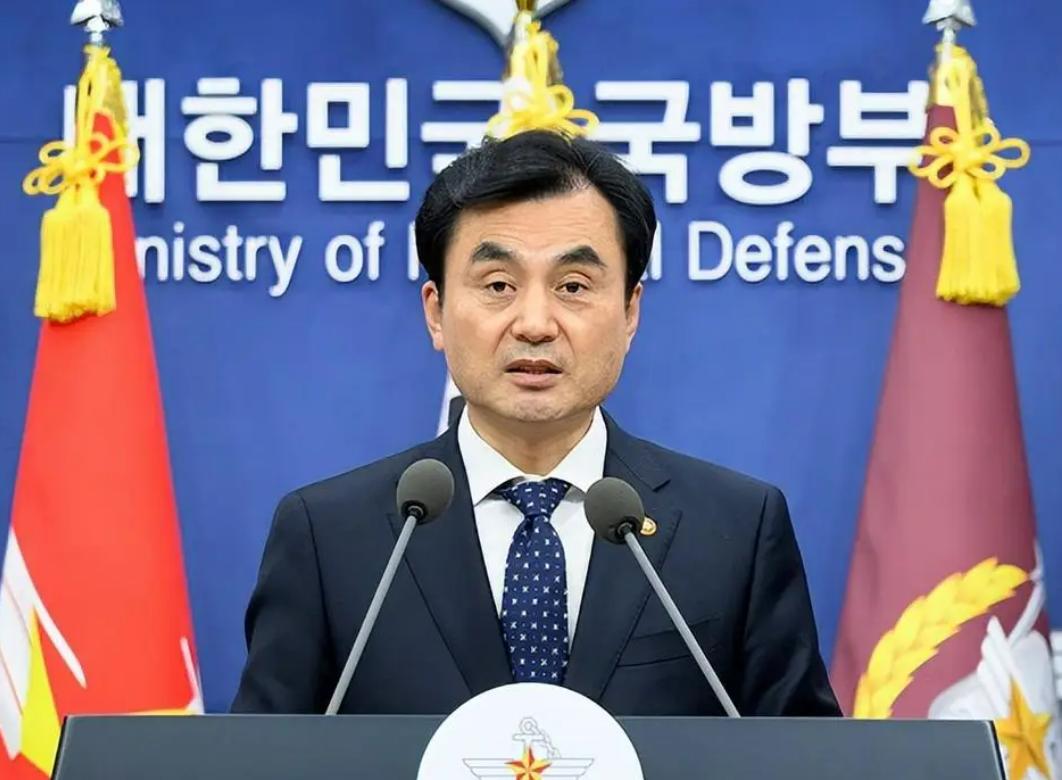 美韩之间的塑料关系终究还是因为“萨德”的撤离出现了裂痕，现在特朗普说话都不太好使