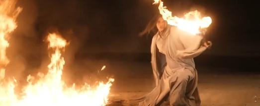 镖人片尾小人是用Seedance2.0做的 袁和平导演太有远见了！《镖人》片尾用