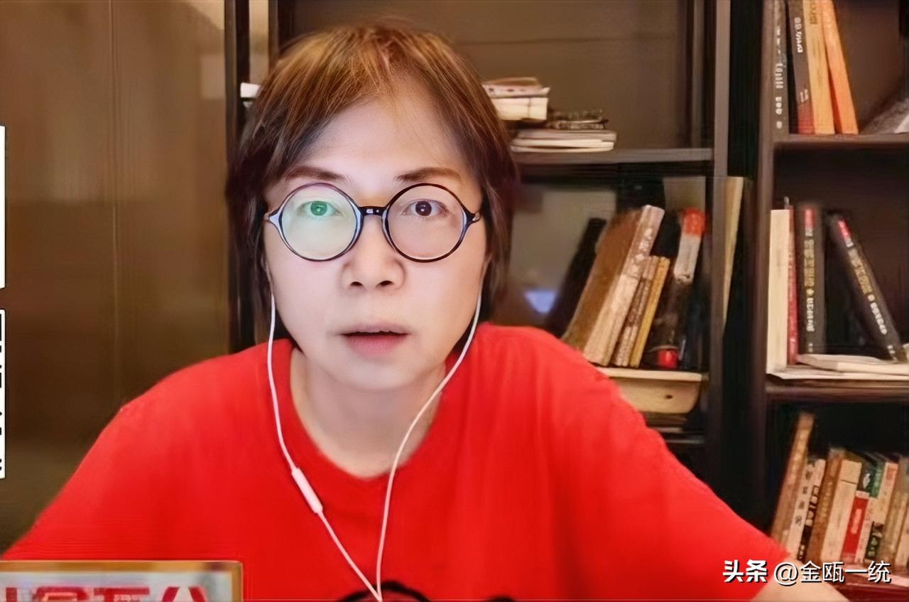 黄智贤宣示“不反台独” 终于可以“名正言顺”的“舔民进党”了

媒体人黄智贤因为
