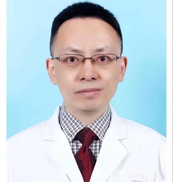 因为小洛熙的离世，洛熙妈妈在网上发声想为自己的女儿讨一个说法。
当地有关部门也发