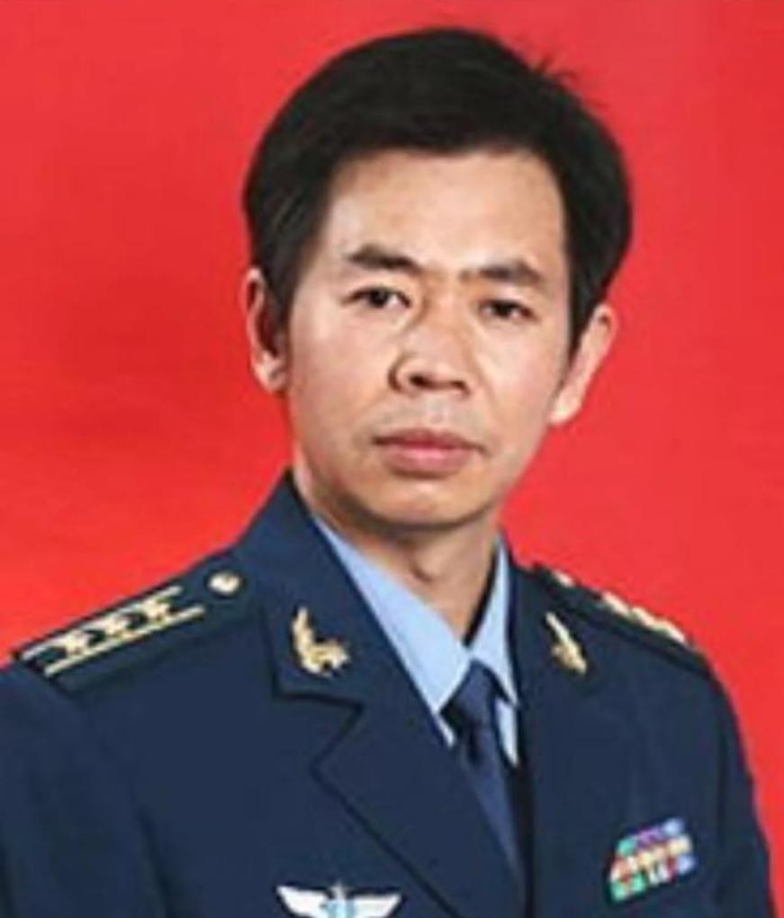 “敌人打到家门口了，还不敢开第一枪？”戴旭直言对美国根本就不用怕 ，面对美国的挑