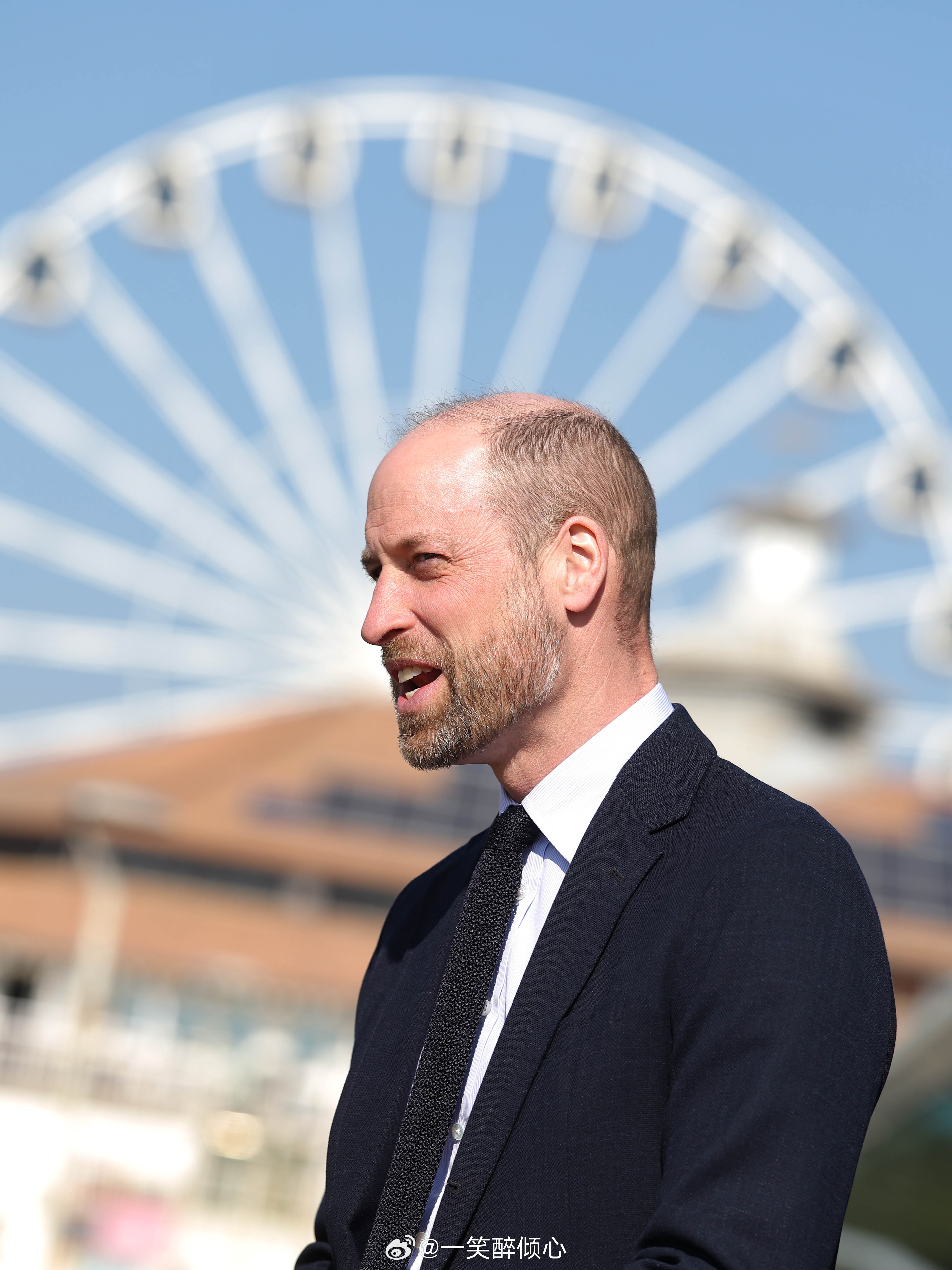 威廉王子  今天威廉王储在伯恩茅斯参与他发起的无家可归类项目Homewards活