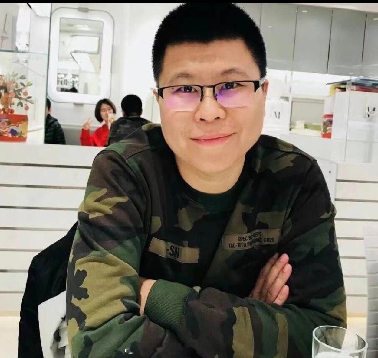 这是真的假的？根据北京青年报记者宋翔发文报道：浙江广厦男篮目前遇到了较为严重的资