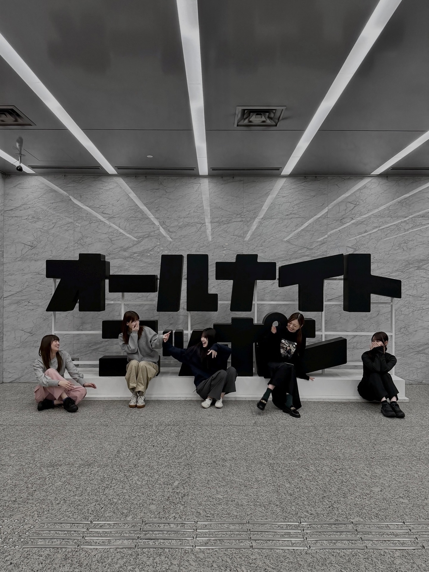 岩本蓮加「楽しそう。思い出ファースト〜📻」　れんかぐらむ ​​​