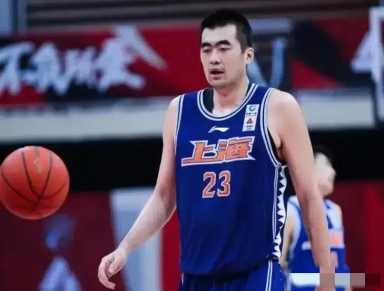 张兆旭退役后早就实现财富自由！！

1；天津男篮给出1年600w元；

2；天津