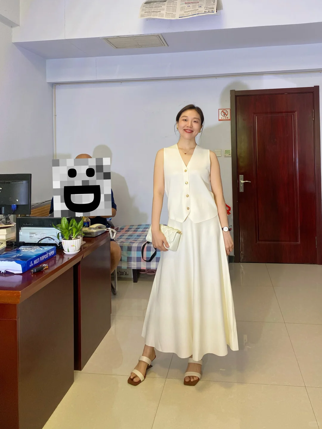 待在城乡结合部 穿的是不是挺city的