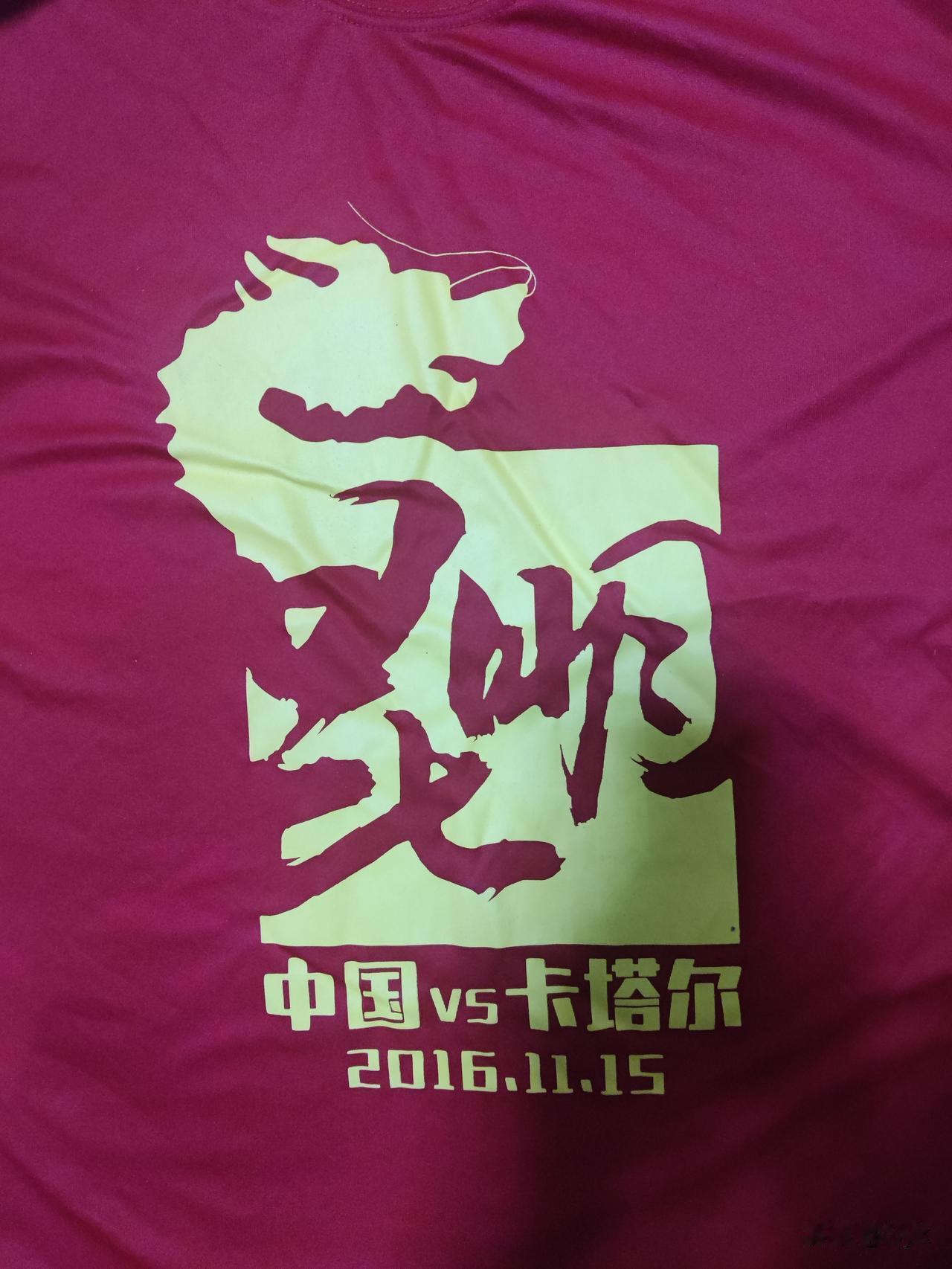 时隔十年，
再次走进拓东体育馆！
翻新后的场馆今晚迎来首场正式赛事，
滇超三四名