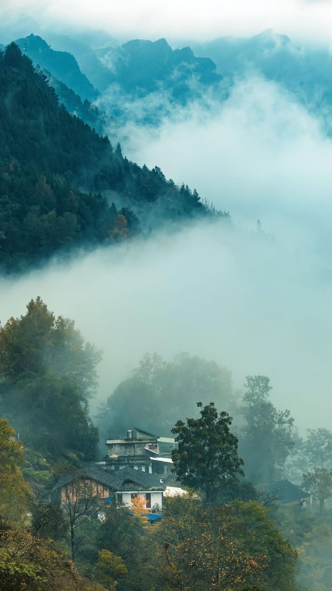 高三孩子这次一模考试成绩不太理想，家长心急火燎地来找我。如今已经四月了，距离高考
