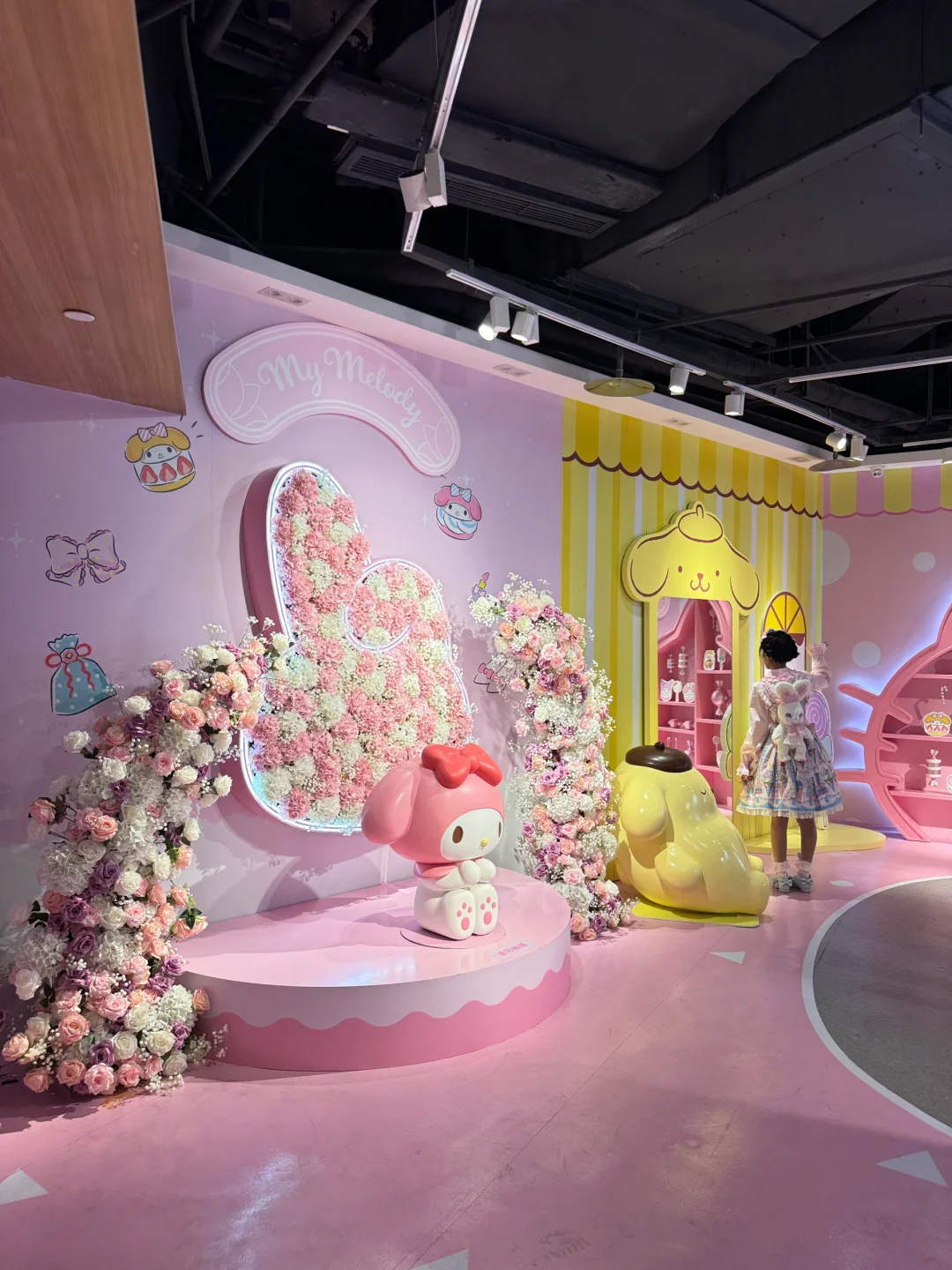 预计重庆即将变成一座巨大的kitty痛城🎀