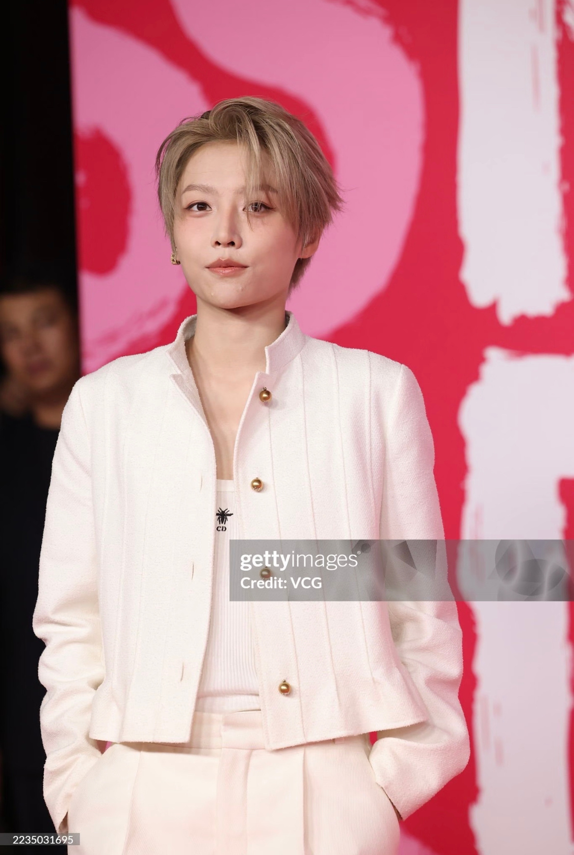 迪奥活动G社生图已出，点评[手指比心]刘雨昕 迪丽热巴 周也 李昀锐 陈星旭 艾