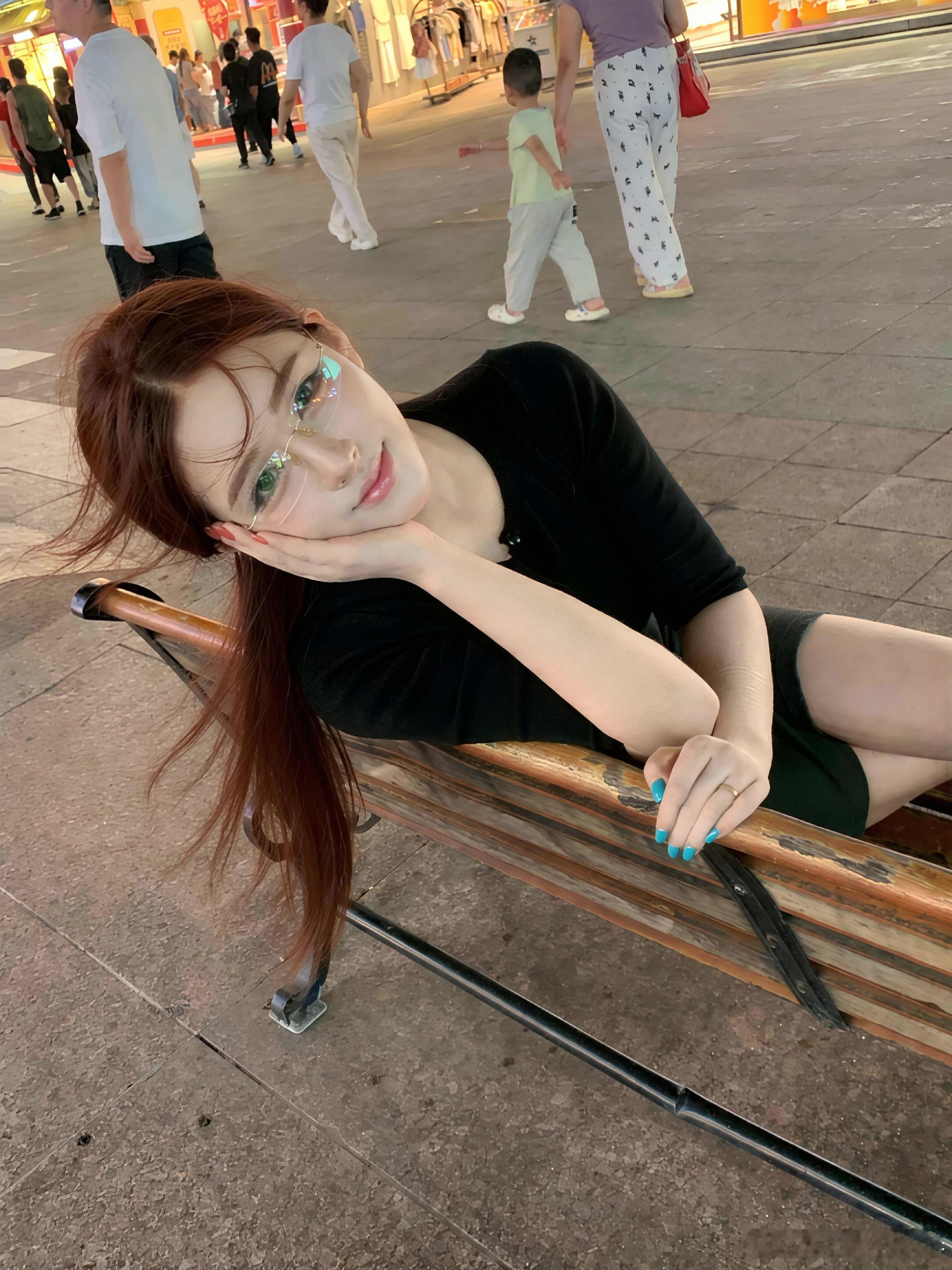 绝交是绝对和姐姐交往的意思吗？ 