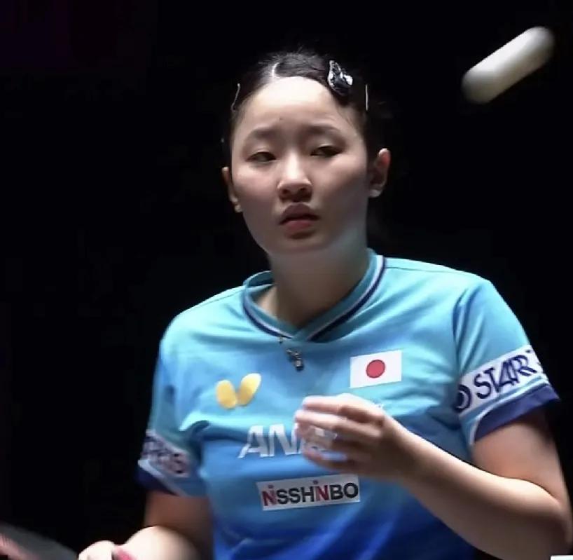 WTT澳门冠军赛上，
张本美和与张本智和兄妹是强势进入到八强，
上场比赛都是大比
