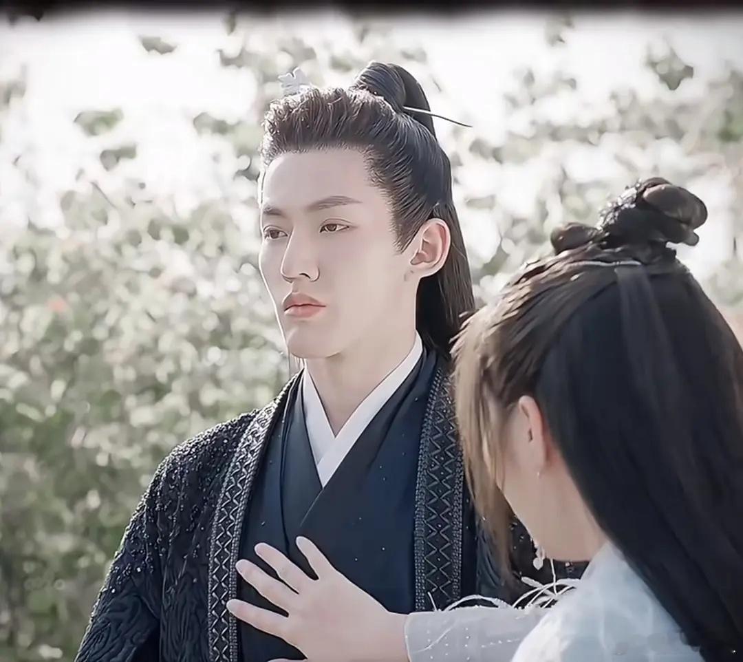 这是周嘉伟吗？ 