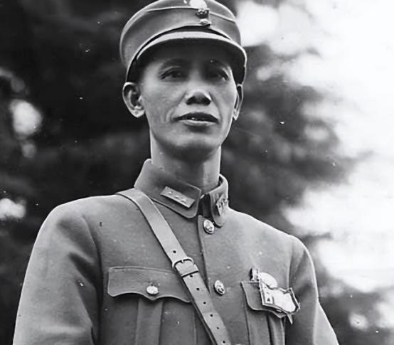 1932年1月28日，日军突然间对上海发动进攻，让他们没有想到的是，有人在这个时