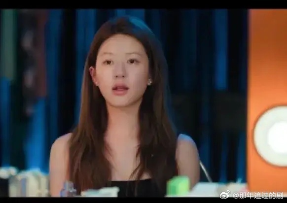 预告出来，这次赵露思真的可以翻身《许我耀眼》单看片名以为是无脑偶像剧，今天发布的