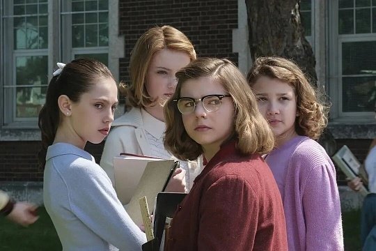 什么叫人情世故人情世故，就是心里有分寸、嘴上有尺度、眼里有别人，不戳人痛处，不逼