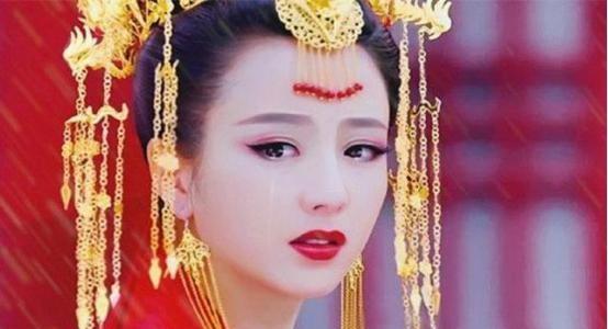 39岁丈夫舍弃发妻和孩子迎娶17岁丫鬟，妻子因抑郁离世，晚年为何后悔？
1924