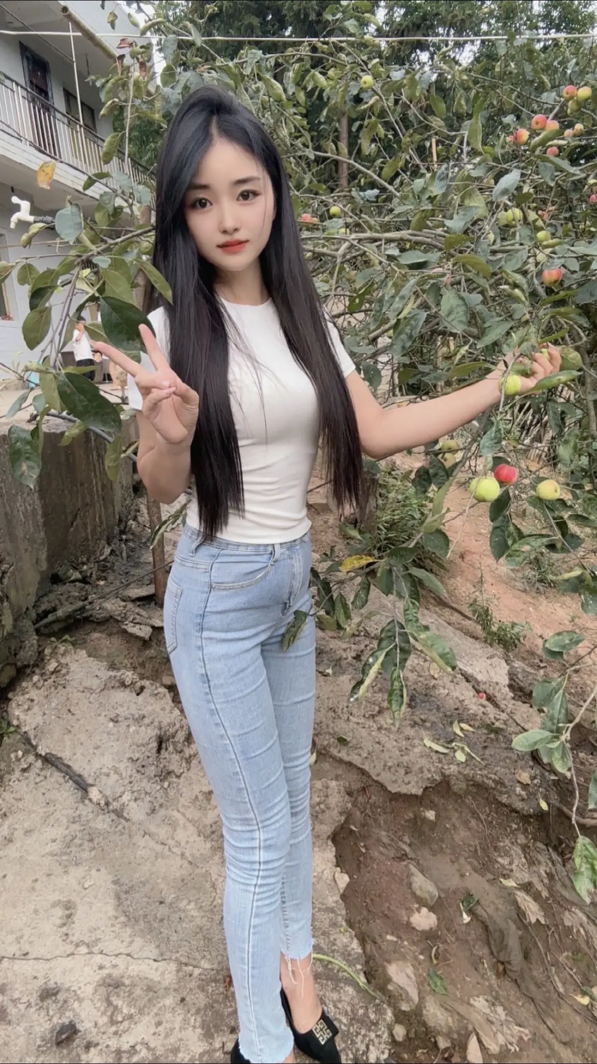 当一个男人负债累累，穷困落魄时候，哪怕你的人品再好，再善良，再顾家，别...