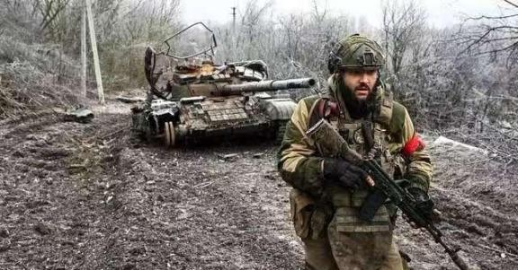 70万俄军血战近4年，乌军防御战斗意志太强，俄军每到一个地方，都是反复冲杀！马里