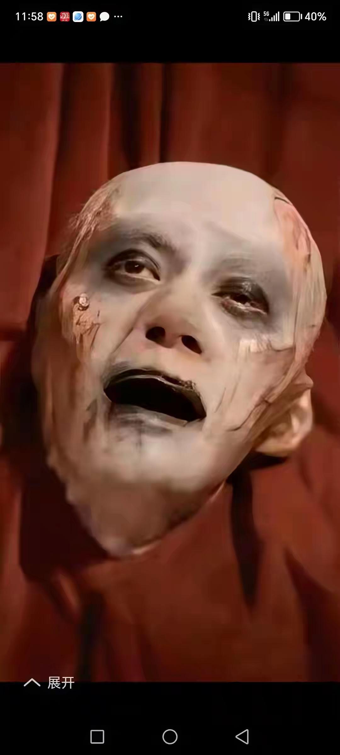 为什么说易烊千玺被资本控制了？

近日有关于易烊千玺的话题逐渐增多，从最初人们对